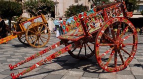 Agrigento, la Festa dei Carretti Siciliani per il Mandorlo in Fiore